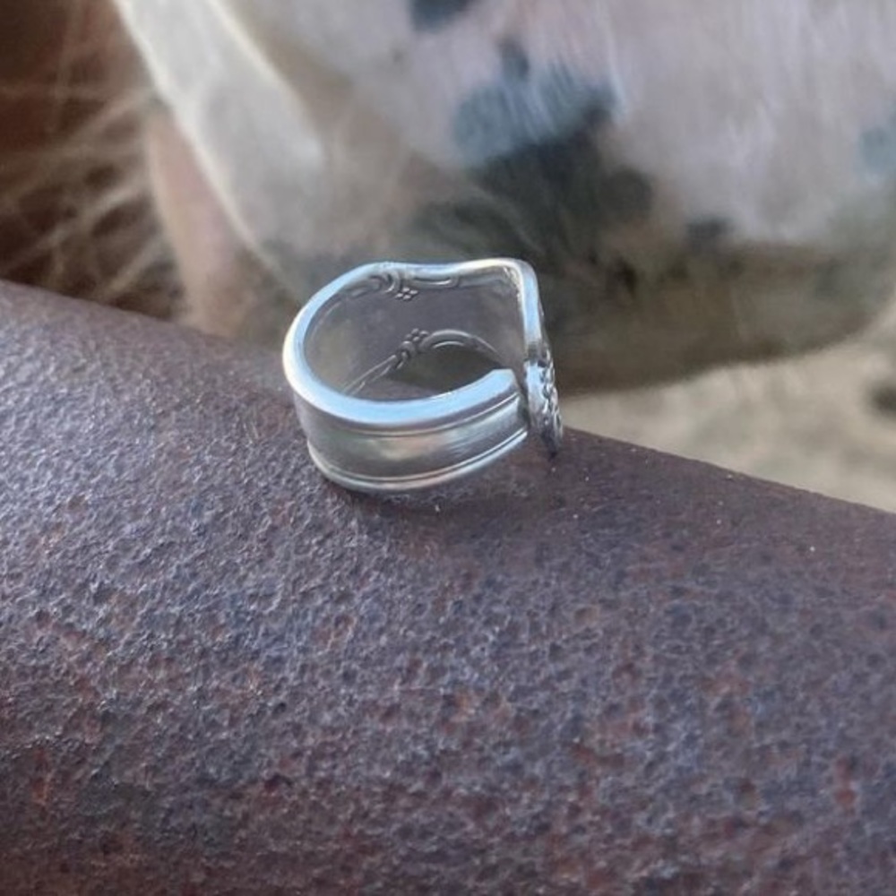 Spoon ring- size 7 - Picture 2 of 3